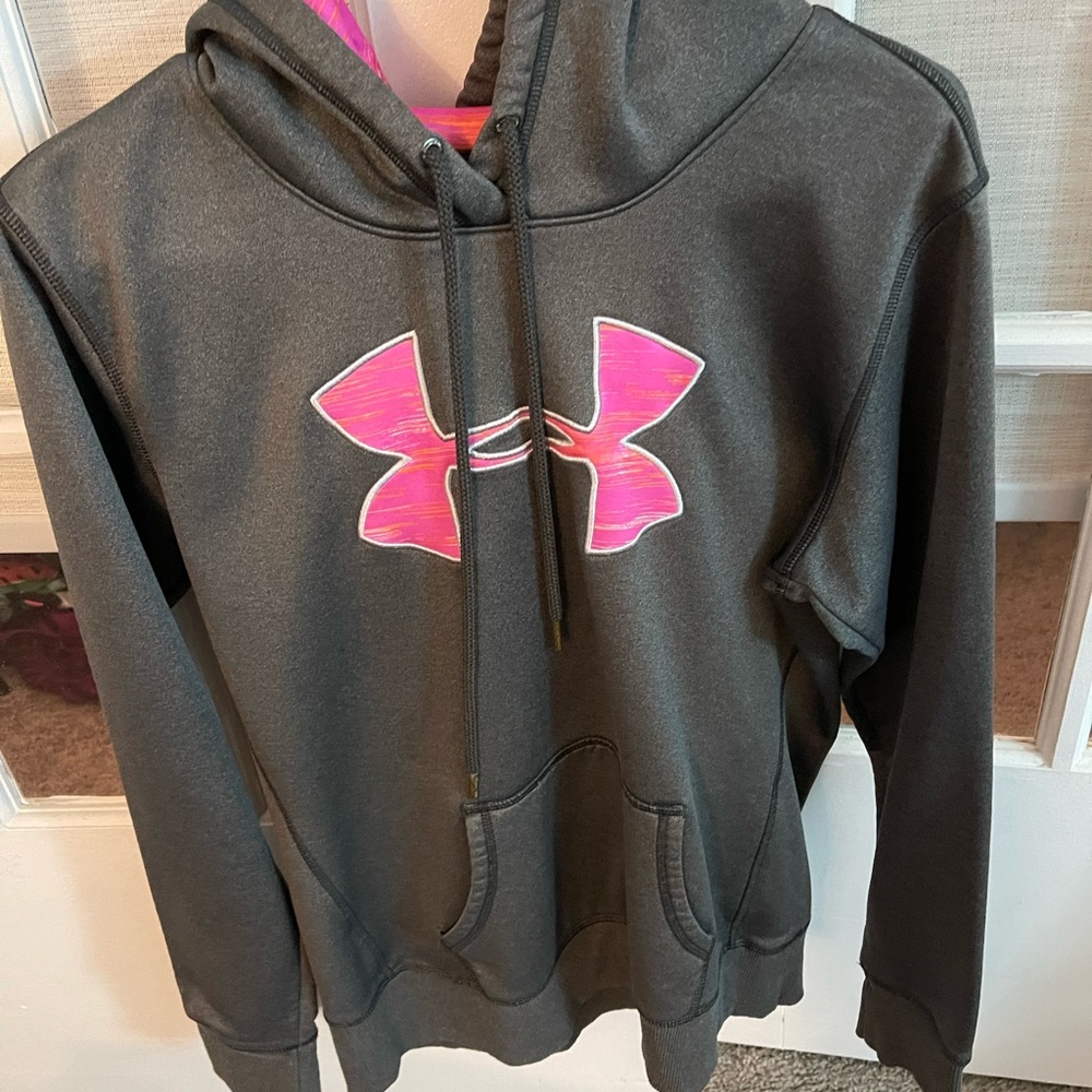 Under Armour Hoodie